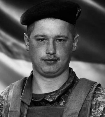 Тривалий час вважався зниклим безвісти на Донеччині. Згадаймо Геннадія Тиванюка