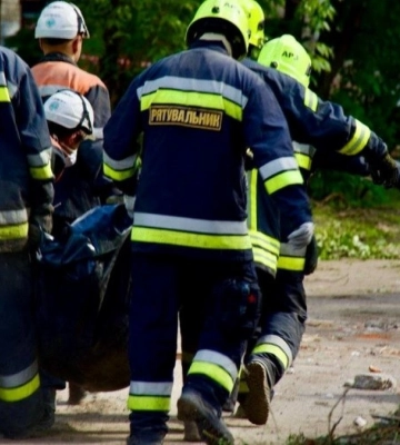 В Днепре завершилась поисково-спасательная операция: 16 погибших, 42 раненых