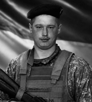 Тривалий час вважався зниклим безвісти на Донеччині. Згадаймо Геннадія Тиванюка