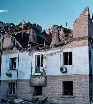 У Дніпрі внаслідок удару РФ вже 11 загиблих, серед них – двоє дітей