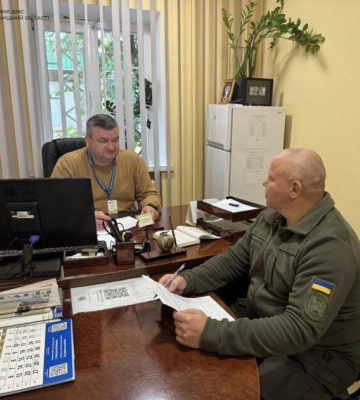 Апеляція перегляне конфіскацію активів начальника відділу ДМС у Хмельницькому