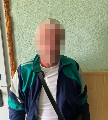 На Дніпропетровщині затримали чоловіка за вчинення розпусних дій щодо 13-річного хлопця
