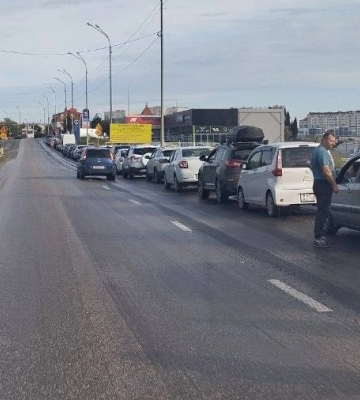 Окупаційна влада Луганщини слідом за Кримом запровадила обмеження на продаж бензину