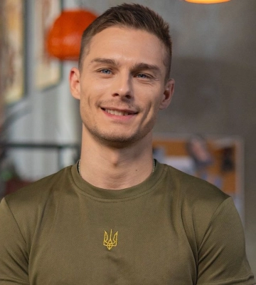 Не устраивайте сцен: ветеран Роменский обратился к женщинам военным