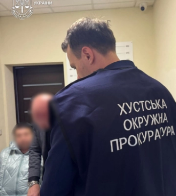 На Закарпатті судитимуть лікарку МСЕК: слідство заявляє про хабарі за «швидке» оформлення інвалідності