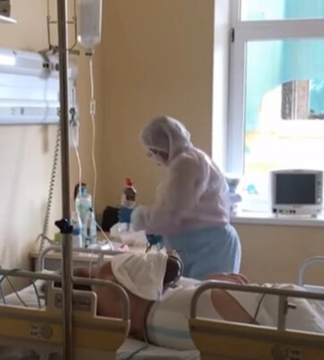 У Києві влада терміново закрила всі лікарні для планової госпіталізації: що відбувається
