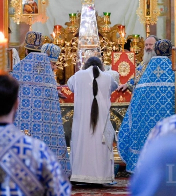 УПЦ МП висвятила в єпископи секретаря Чернівецької єпархії, спійманого в ліжку з хлопцем