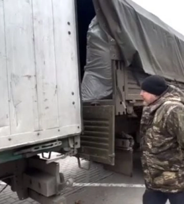 В Мелитополь ТЦ Палладиум превратили в склад росармии - свозят чмобикам посылки с родины (видео)