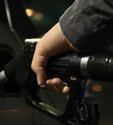 ЄС затвердив ліміт цін на російську нафту: чи відчутними будуть втрати країни-агресорки