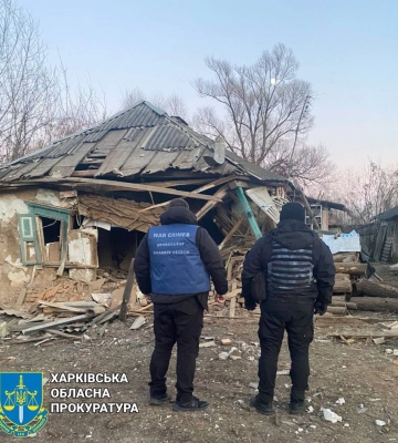 Золочев обстреляли из артиллерии: разрушен дом 