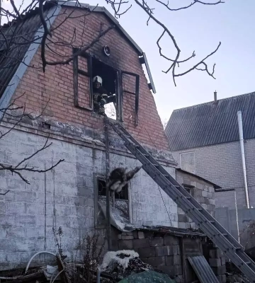У Дніпрі у дачному будинку згорів чоловік: фото