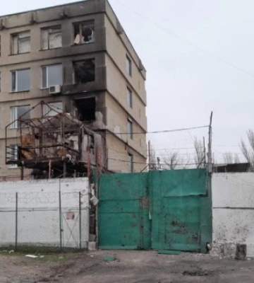 Окупанти завдали удару по СІЗО Херсона, є поранені 