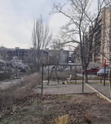 російські загарбники готуються зносити будинки в центрі Маріуполя