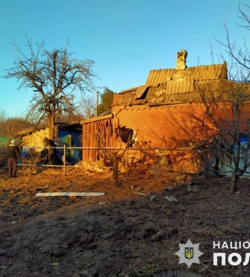 Окупанти ночі обстрілювали Донеччину, поранено 7 осіб, пошкоджено будинки, - ОВА. ФОТОрепортаж