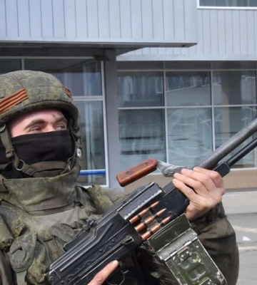 На Донеччині з підрозділу окупантів втекли десятки озброєних зеків