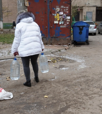 Как в Одессе работают пункты раздачи воды 