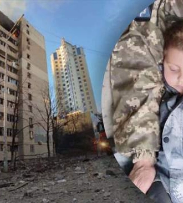 Маленький хлопчик заснув на руках у бійця ЗСУ: щемлива історія, яка вражає до сліз