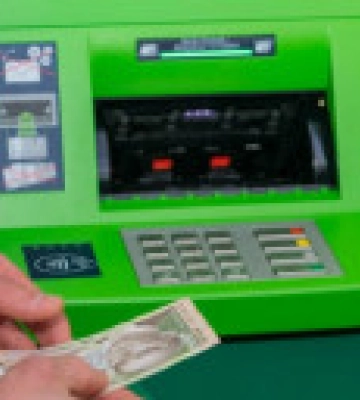 В Украине внедряют "банкоматный национальный роуминг": что это и как работает