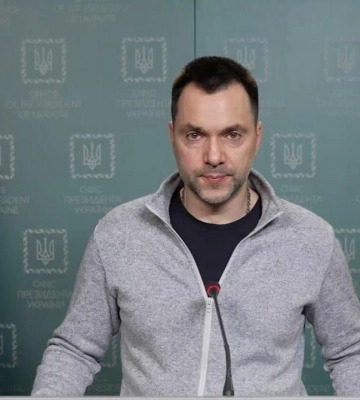 Будет как с Антоновским: Арестович рассказал, что ожидает Крымский мост