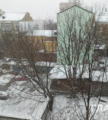 Київ рясно засипало снігом 