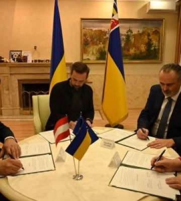 На Закарпатті підписали протокол про посилення співпраці з австрійським Бургенландом (ФОТО)