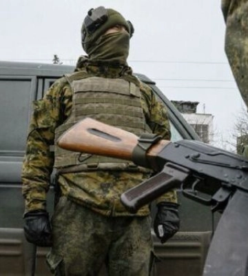 В окупованому Енергодарі росіяни погрожують зламувати гаражі місцевих жителів