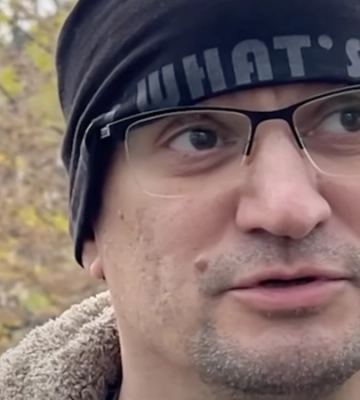«Поставили перед ямою з трупами». Історія херсонця про тиждень у російському полоні