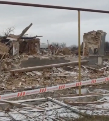 До мешканки Запорізького району ворожа ракета прилетіла прямо в спальню - відео