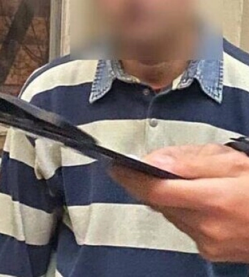 В Одесі затримали місцевого мешканця, який давав позиції ЗСУ та закликав вдарити по командному штабу. ФОТО