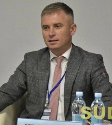 У НАЗК підтвердили, що мер Чернігова Владислав Атрошенко позбавлений судом права обіймати посаду