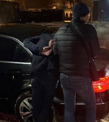 На Житомирщині високопосадовця податкової затримали під час одержання 200 тисяч гривень хабаря