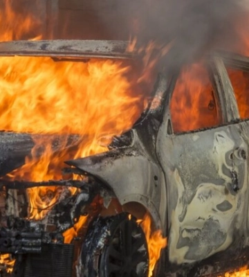 На Херсонщині автомобіль з поліцейськими підірвався на міні: загинув начальник з Дніпра