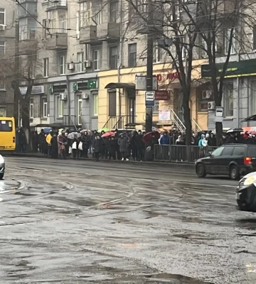 У Дніпрі відновлено роботу майже усіх автобусних маршрутів