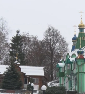Обшуки у Чорторийському монастирі МП на Волині: прихожани не знають, хто винен у російсько-українській війні