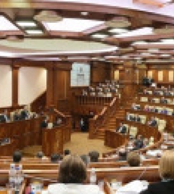 Молдова приняла новый Избирательный кодекс. Со стороны россии посыпались угрозы