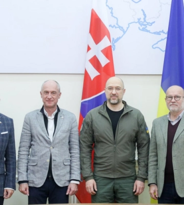 Шмигаль та делегація міністрів Словаччини обговорили допомогу Україні
