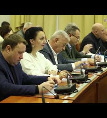 В Запоріжжі провели бюджетну сесію Запорізької міськради (ВІДЕО)