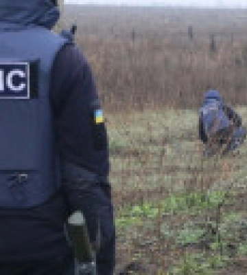 Уряд планує збільшити кількість піротехніків на 500 осіб - Монастирський