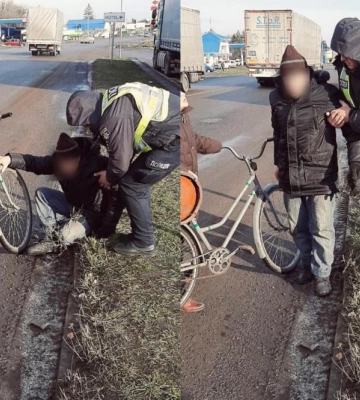 Патрульні поліцейські у Сарнах допомогли похилому чоловікові
