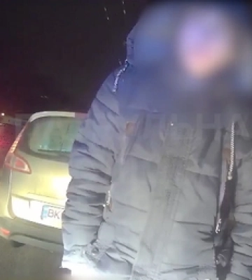 У Луцьку п&#039;яний на Renault протаранив Audi (відео)