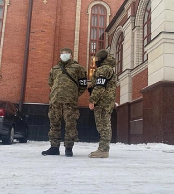 СБУ проводит обыски в соборе УПЦ МП в Борисполе