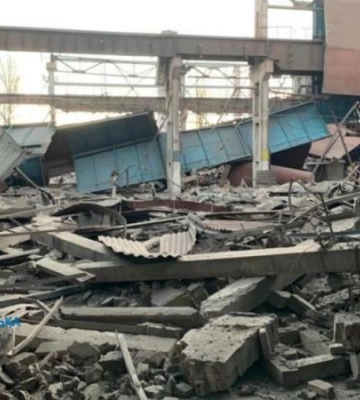 В Купянской громаде в результате вражеского обстрела разрушена СТО, возник пожар