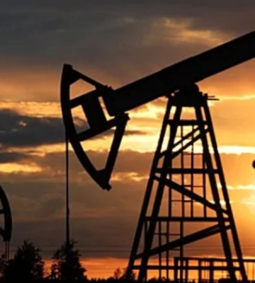 Нафтові санкції ЄС проти Росії набули чинності
