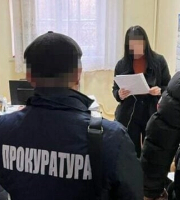 У Львові на хабарі затримано лікарку (ФОТО)