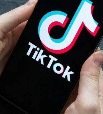 Закликала активніше бомбардувати Україну: в Одесі жінку підозрюють у колабораціонізмі