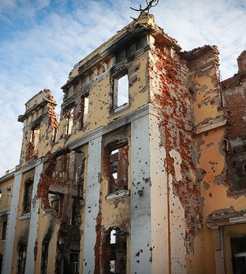 Як у Харкові в школі № 134 живцем згоріли 30 псковських спецпризначенців