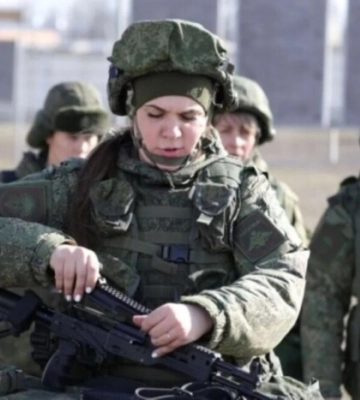 Окупанти вже мобілізують жінок на окупованих територіях