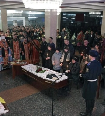 У Черкасах попрощалися із загиблими на Херсонщині поліцейськими