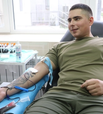 Львівські нацгвардійці здали понад 20 літрів крові для потреб дитячої нейрохірургії