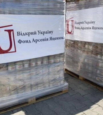 Стало відомо, яку допомогу українцям надав фонд Яценюка з початку повномасштабної війни